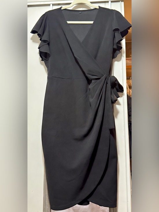 Dresses & Skirts - Black Faux Wrap Dress Ruffle Flutter Sleeve V-Neck Size L